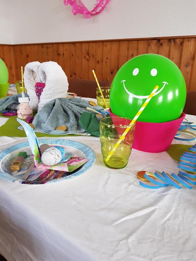 Teichcamp Vandrerhjem Grosshartmannsdorf Eksteriør bilde